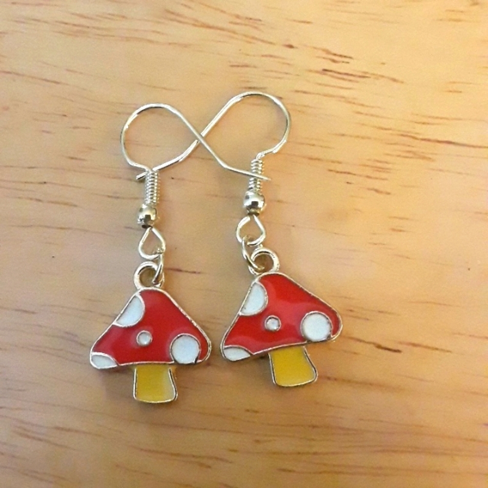 Mushroom earrings - Picture 1 of 3